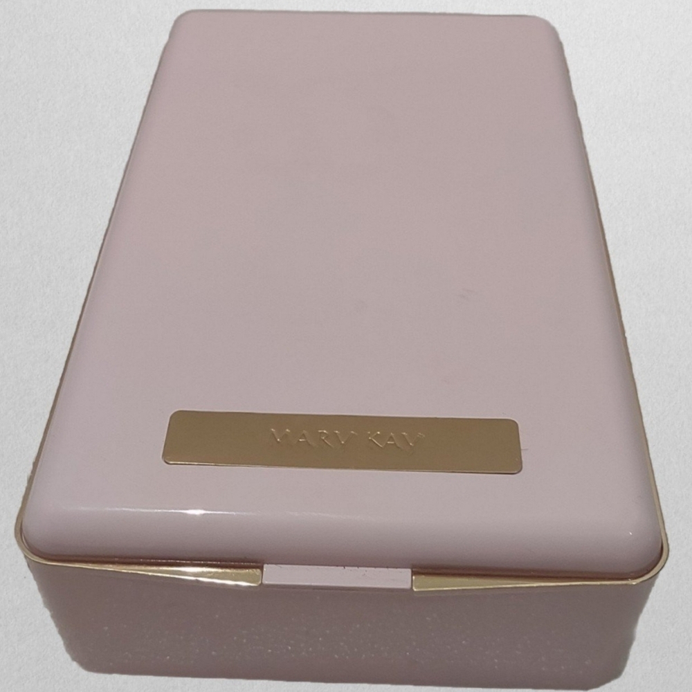 MARY KAY VINTAGE  LARGE PALET